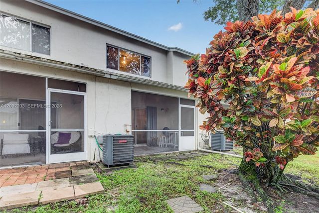 3176 SW 50th Street, Dania Beach, FL 33312