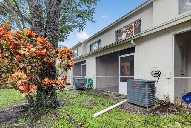 3176 SW 50th Street, Dania Beach, FL 33312
