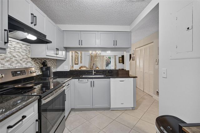 3176 SW 50th Street, Dania Beach, FL 33312