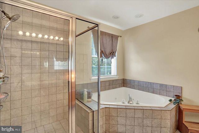 173 KENSINGTON BLVD, Blandon, PA 19510