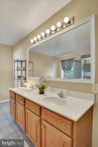 173 KENSINGTON BLVD, Blandon, PA 19510