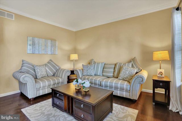 173 KENSINGTON BLVD, Blandon, PA 19510