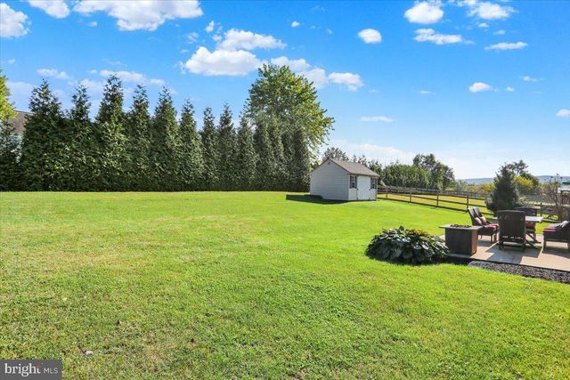 173 KENSINGTON BLVD, Blandon, PA 19510