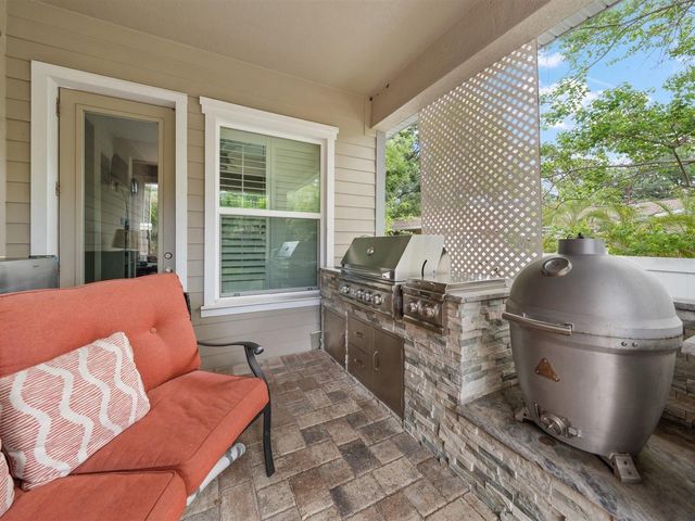 710 36TH AVENUE N, St Petersburg, FL 33704