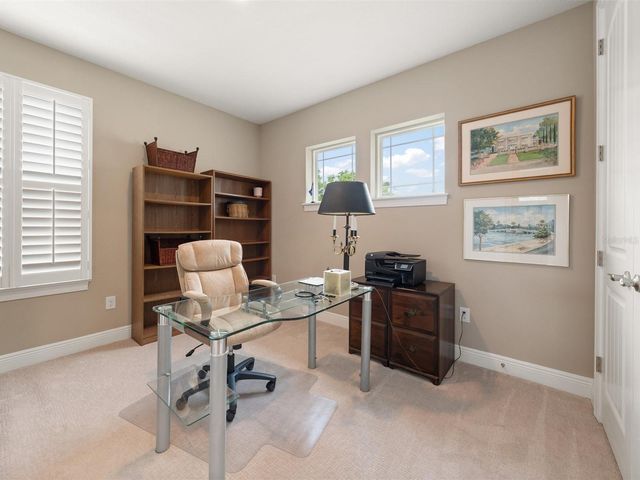710 36TH AVENUE N, St Petersburg, FL 33704