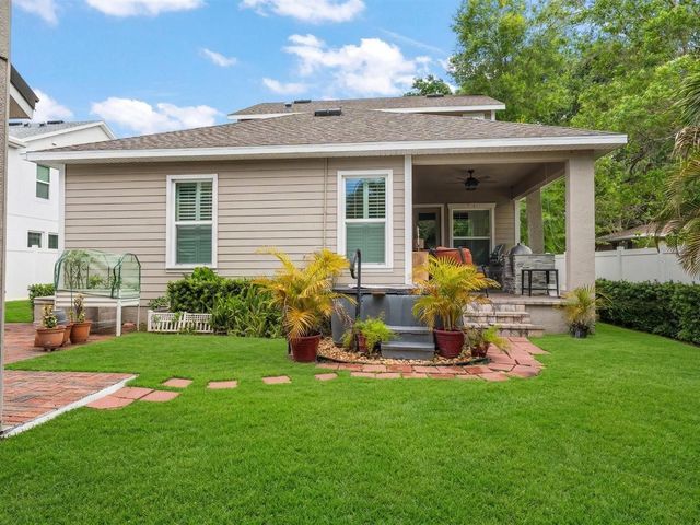 710 36TH AVENUE N, St Petersburg, FL 33704