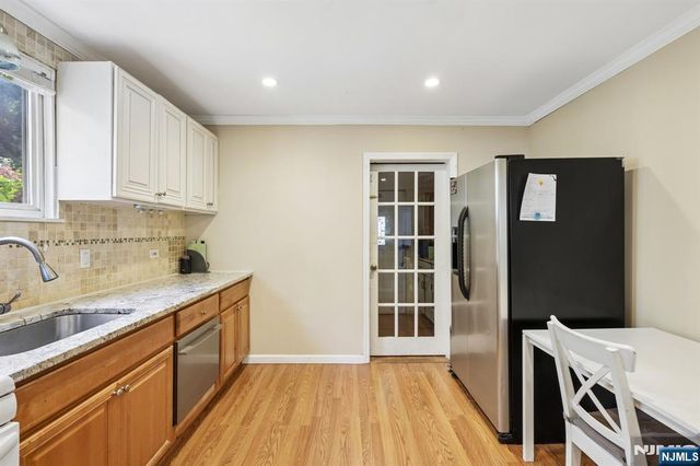 711-713 Degraw Avenue, Newark, NJ 07104