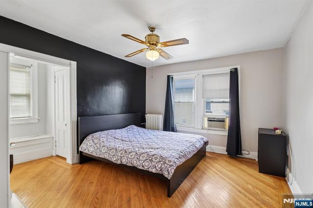 711-713 Degraw Avenue, Newark, NJ 07104