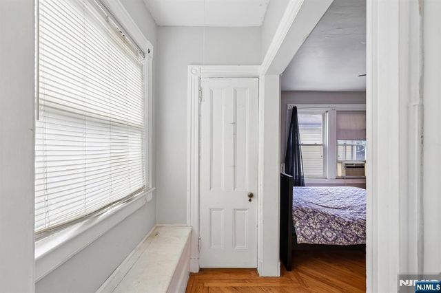 711-713 Degraw Avenue, Newark, NJ 07104