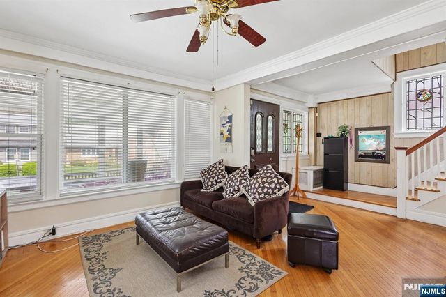 711-713 Degraw Avenue, Newark, NJ 07104