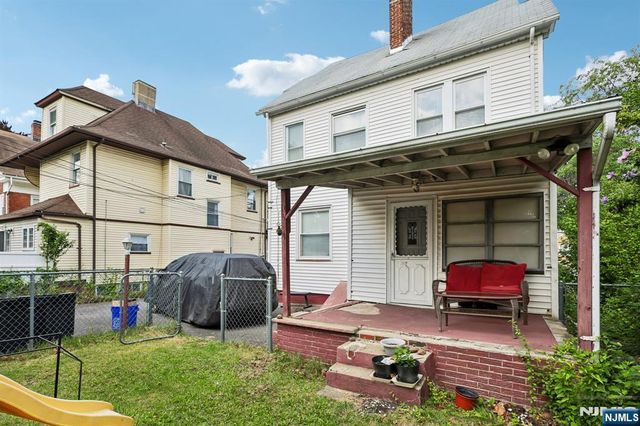 711-713 Degraw Avenue, Newark, NJ 07104