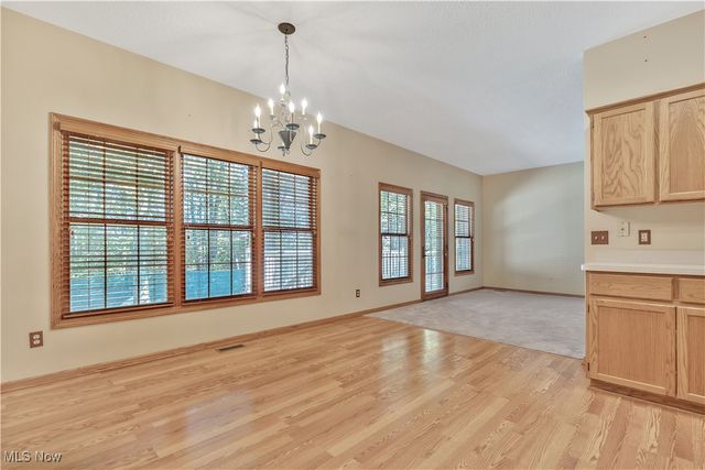 915 Shackleton Drive, Canal Fulton, OH 44614