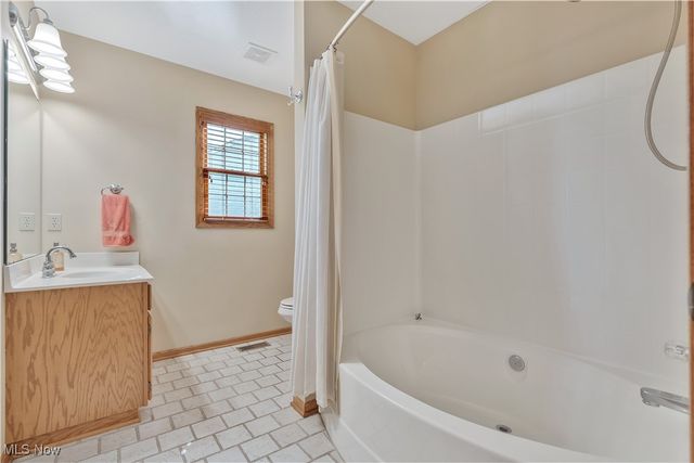 915 Shackleton Drive, Canal Fulton, OH 44614