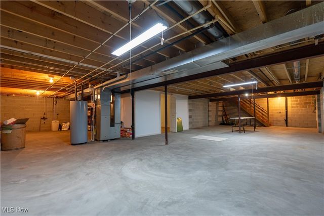 915 Shackleton Drive, Canal Fulton, OH 44614