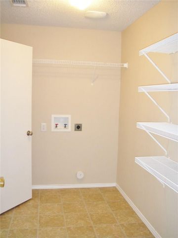 1808 Vineridge Lane, Burleson, TX 76028