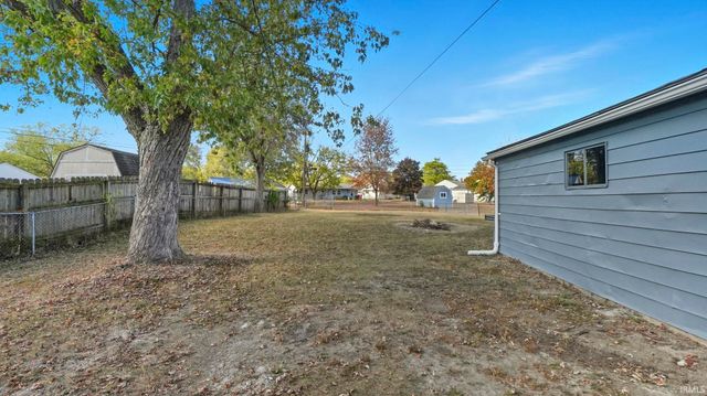 6517 Baytree Drive, Fort Wayne, IN 46825