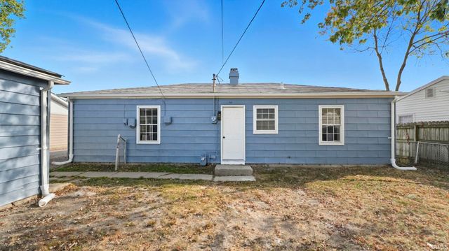 6517 Baytree Drive, Fort Wayne, IN 46825