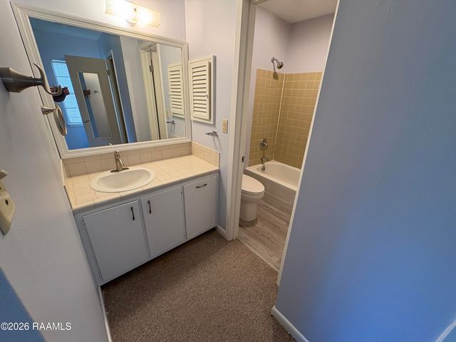 220 Doucet Road 258h, Lafayette, LA 70503