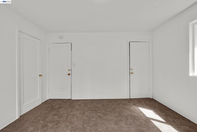 1947 E St, Hayward, CA 94541