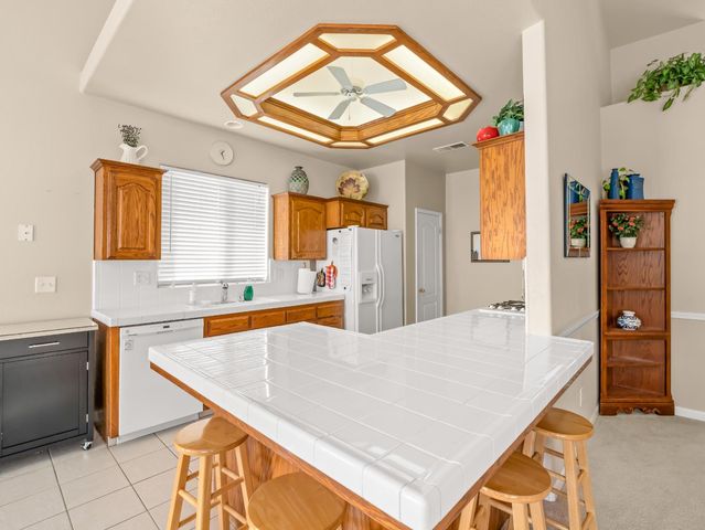 2887 E Christopher Drive, Fresno, CA 93720