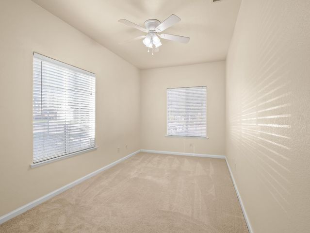 2887 E Christopher Drive, Fresno, CA 93720