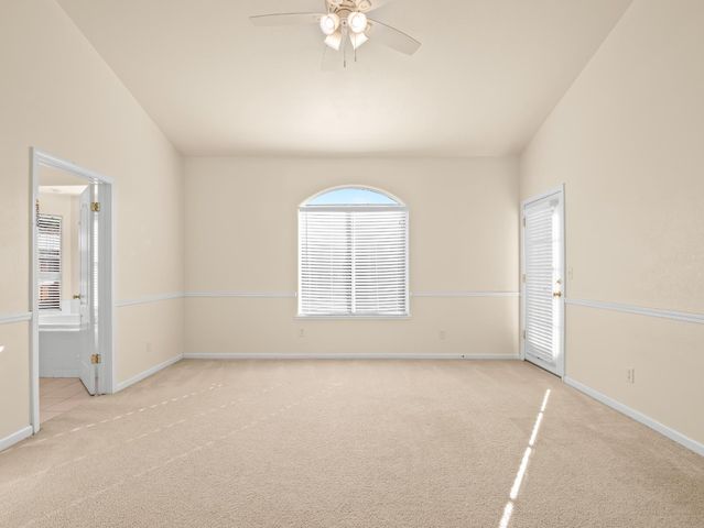 2887 E Christopher Drive, Fresno, CA 93720