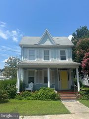 125 W END AVE #2, Cambridge, MD 21613