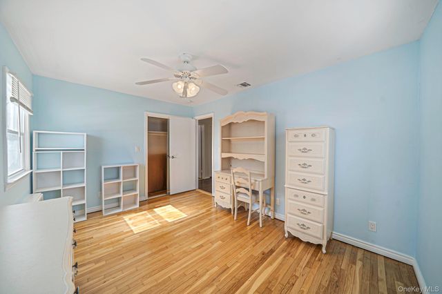 122 Weaver Road, West Sayville, NY 11796