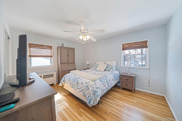 122 Weaver Road, West Sayville, NY 11796