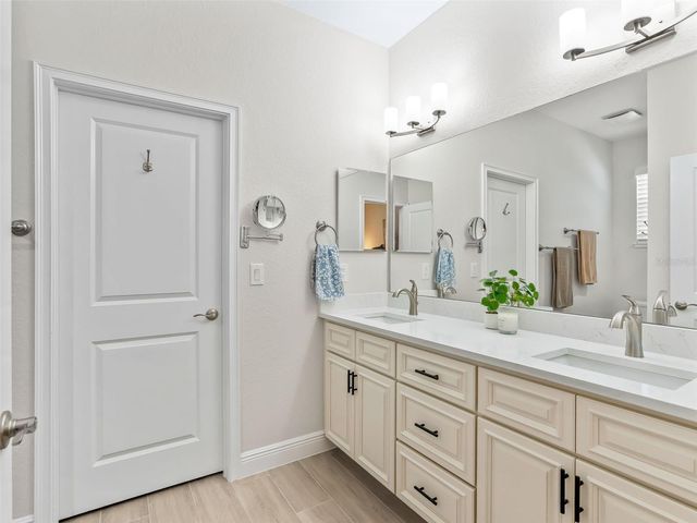 4791 NE 125TH LOOP, Oxford, FL 34484