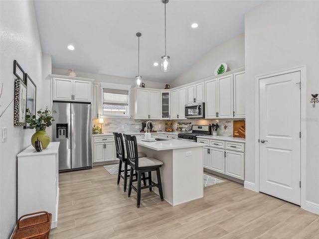 4791 NE 125TH LOOP, Oxford, FL 34484