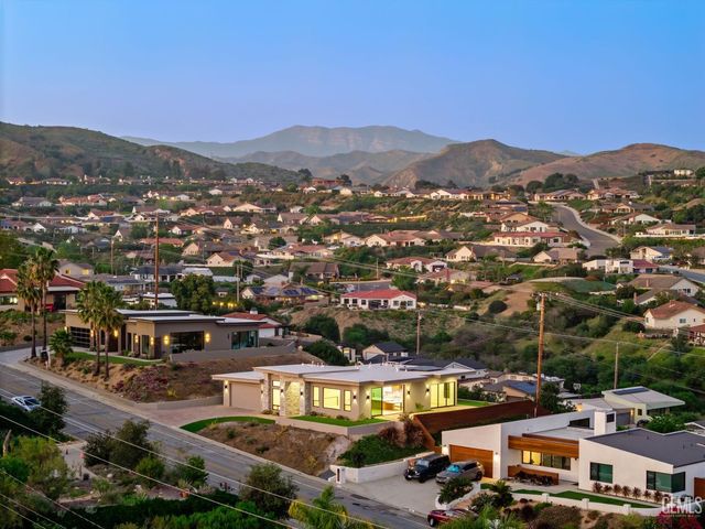 872 Via Ondulando, Ventura, CA 93003