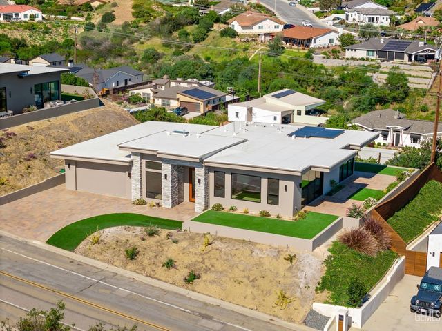 872 Via Ondulando, Ventura, CA 93003