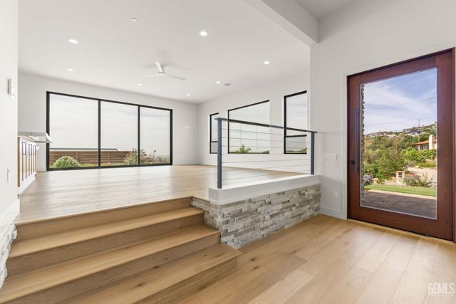 872 Via Ondulando, Ventura, CA 93003