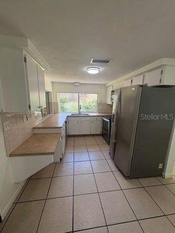12517 COFFEE HILL ROW, Hudson, FL 34667