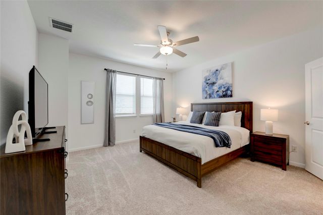 311 Flowers Ave, Hutto, TX 78634