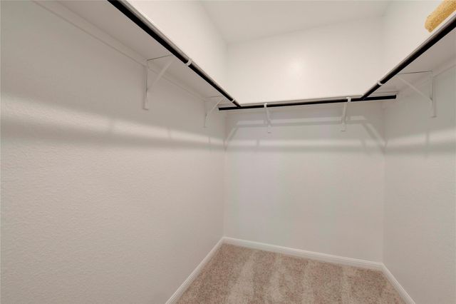 311 Flowers Ave, Hutto, TX 78634
