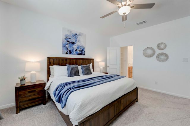 311 Flowers Ave, Hutto, TX 78634