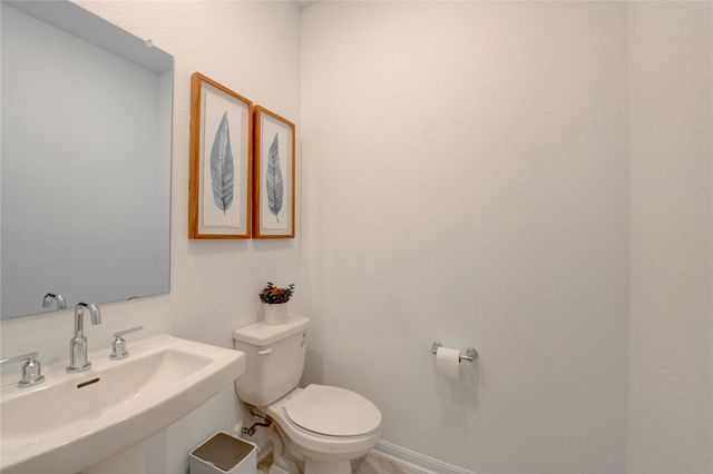 311 Flowers Ave, Hutto, TX 78634