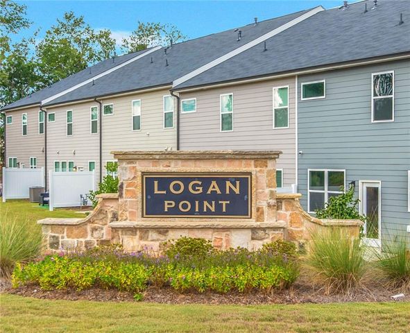410 Point Place Drive, Loganville, GA 30052