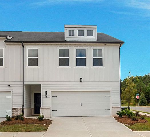 410 Point Place Drive, Loganville, GA 30052