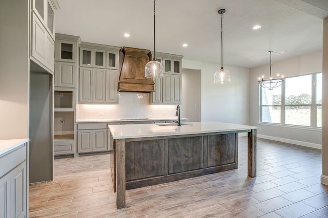 200 Sweetgrass Drive, Poolville, TX 76487