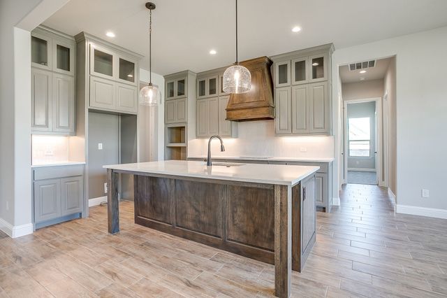 200 Sweetgrass Drive, Poolville, TX 76487