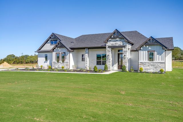 200 Sweetgrass Drive, Poolville, TX 76487