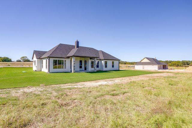 200 Sweetgrass Drive, Poolville, TX 76487