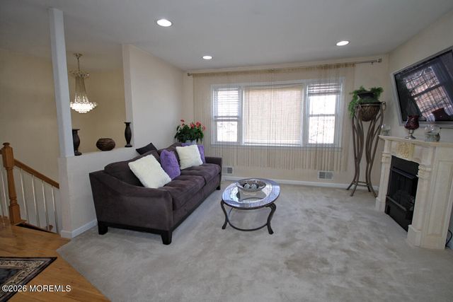 440 Smith Court, Cliffwood, NJ 07721