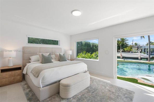 7810 Hawthorne Ave, Miami Beach, FL 33141