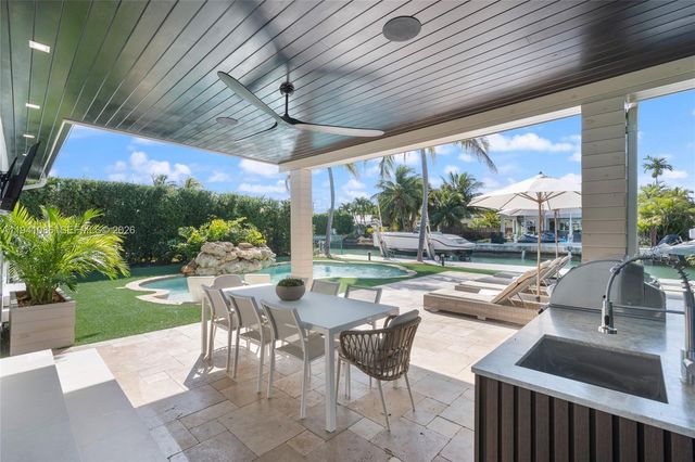 7810 Hawthorne Ave, Miami Beach, FL 33141