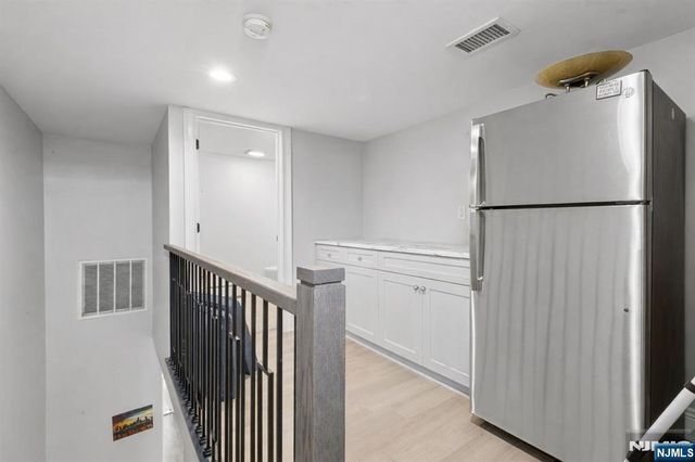 6 Marion Avenue B, Cliffside Park, NJ 07010