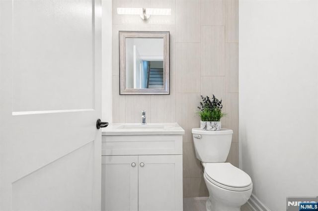 6 Marion Avenue B, Cliffside Park, NJ 07010